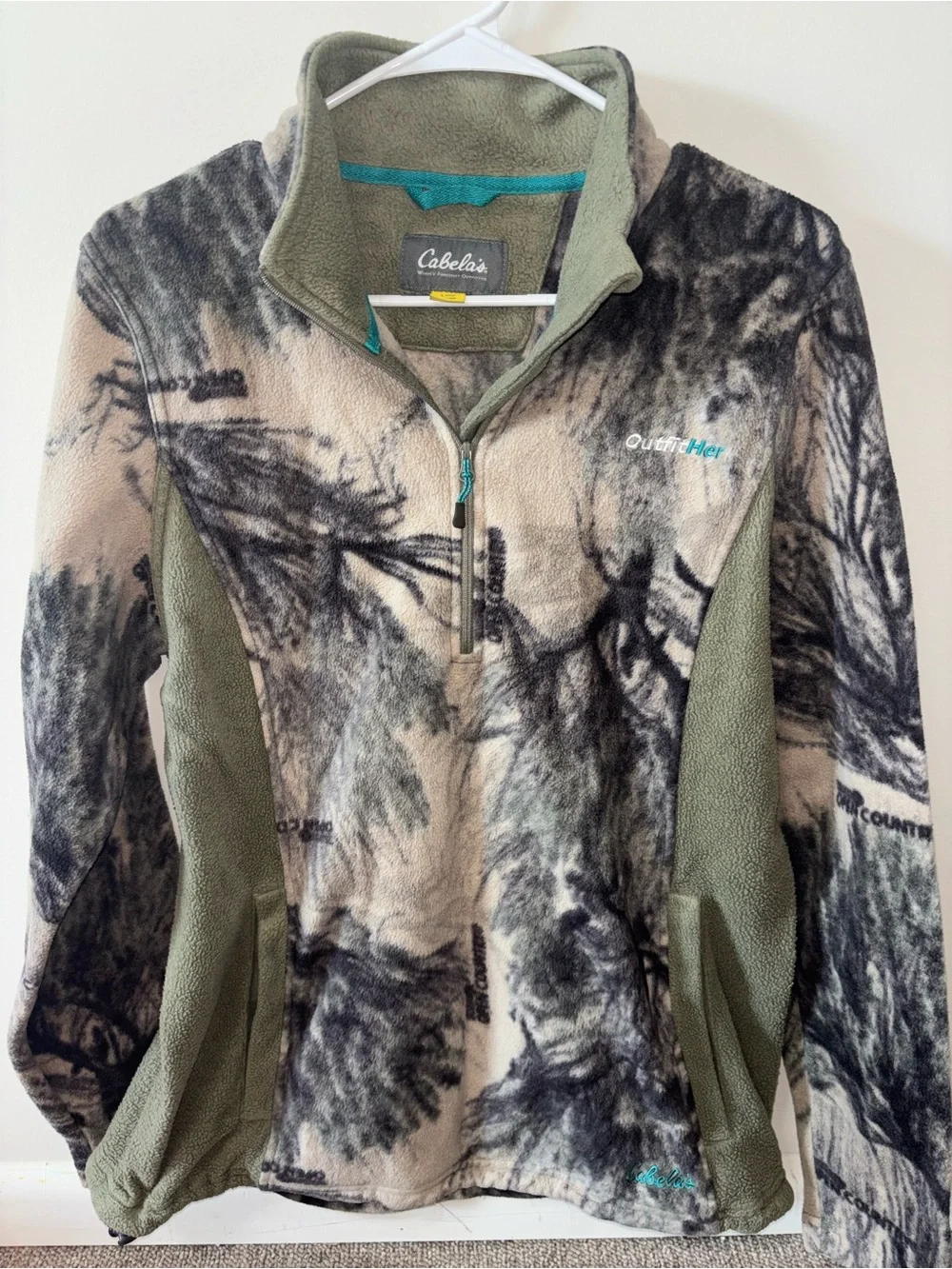 Cabela's Olive Green and Tan Camo Zip-Up Fleece